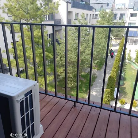 Dvieju Kambariu Butas Apartamento *