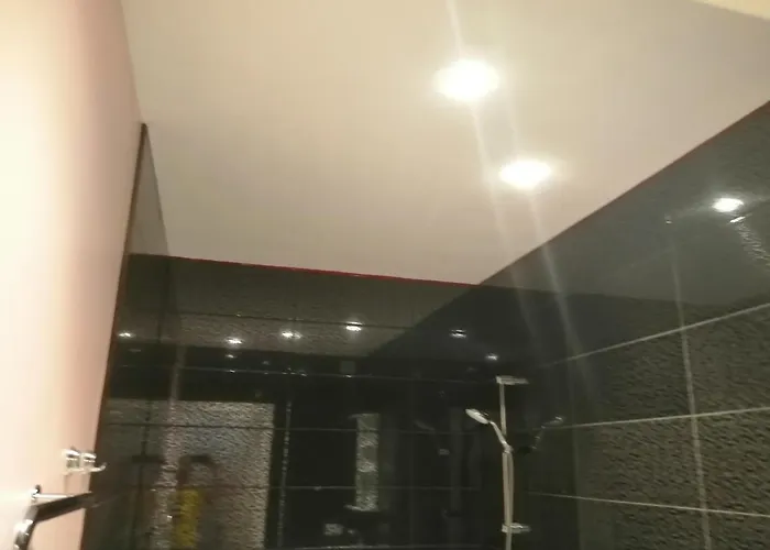 Dvieju Kambariu Butas * פלאנגה